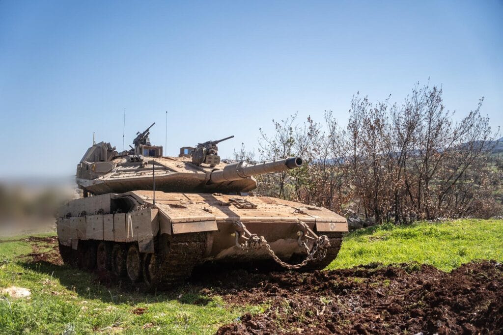 黎巴嫩南部发生的导弹袭击造成以色列吉瓦提旅两名军人受伤，其中一人伤势严重。 ...